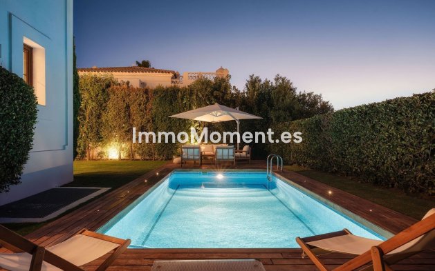 Bestaande woning - Vrijstaande villa - Estepona  - Selwo