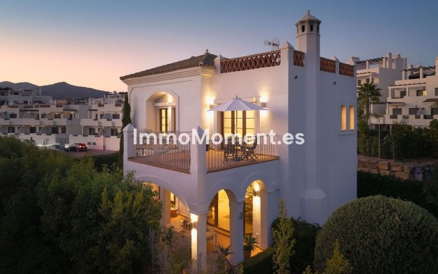 Bestaande woning - Vrijstaande villa - Estepona  - Selwo