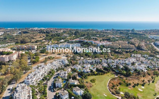 Bestaande woning - Vrijstaande villa - Estepona  - Selwo