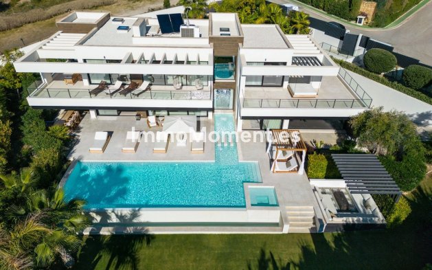 Bestaande woning - Vrijstaande villa - Marbella - Nueva Andalucía