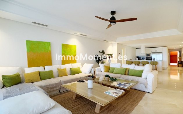 Resale - Apartment - Marbella - Los Monteros
