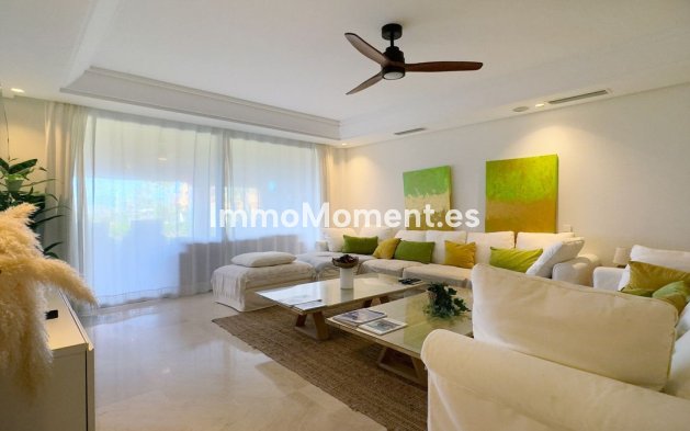 Resale - Apartment - Marbella - Los Monteros
