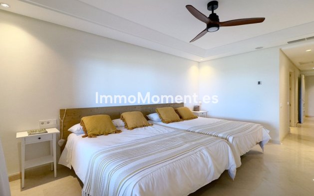 Resale - Apartment - Marbella - Los Monteros