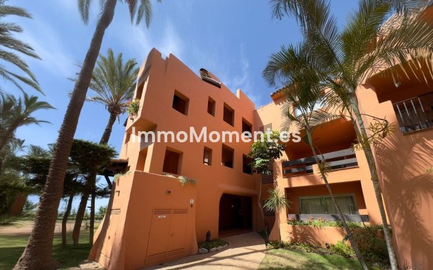 Resale - Apartment - Marbella - Los Monteros