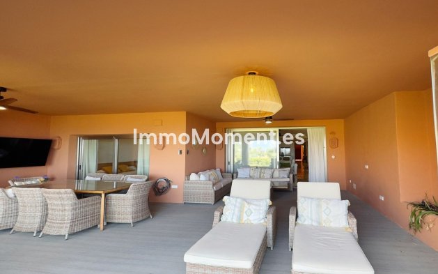Resale - Apartment - Marbella - Los Monteros