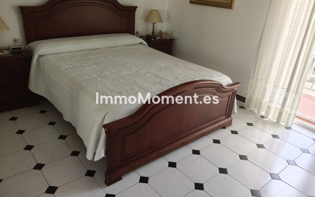 Resale - Apartment - Inland  - Alhaurín el Grande Centro