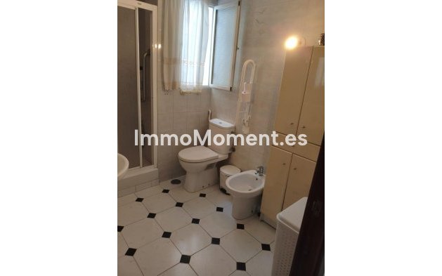Resale - Apartment - Inland  - Alhaurín el Grande Centro