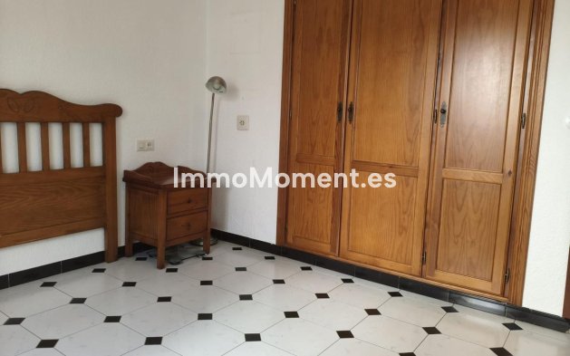 Resale - Apartment - Inland  - Alhaurín el Grande Centro