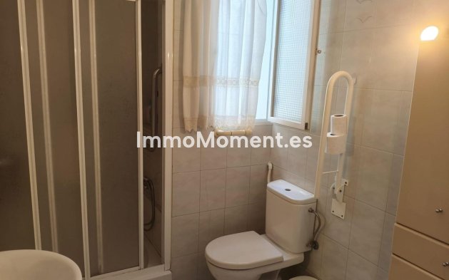 Resale - Apartment - Inland  - Alhaurín el Grande Centro