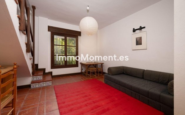 Wiederverkauf - Freistehende Villa -   Inländisch - Alhaurín el Grande Centro