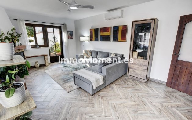 Bestaande woning - Vrijstaande villa - Benalmadena - Benalmadena Centro