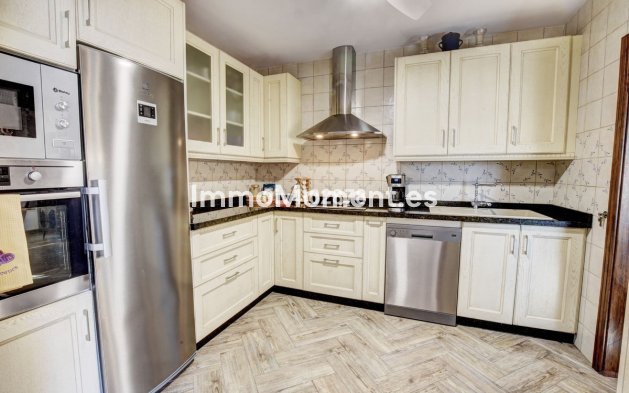 Bestaande woning - Vrijstaande villa - Benalmadena - Benalmadena Centro