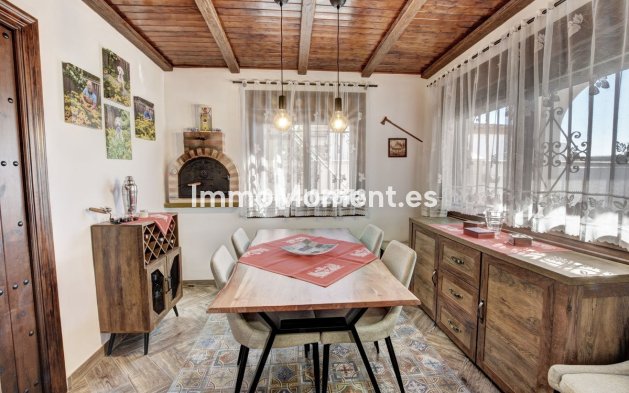 Bestaande woning - Vrijstaande villa - Benalmadena - Benalmadena Centro