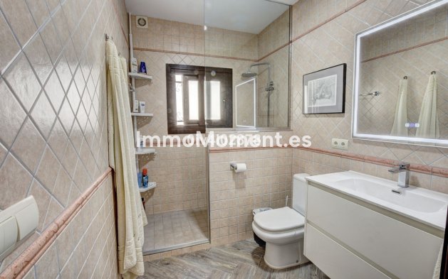 Bestaande woning - Vrijstaande villa - Benalmadena - Benalmadena Centro