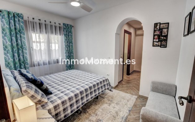 Bestaande woning - Vrijstaande villa - Benalmadena - Benalmadena Centro
