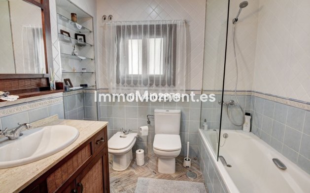 Bestaande woning - Vrijstaande villa - Benalmadena - Benalmadena Centro