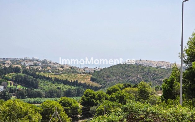 Resale - Apartment - Casares - Casares Centro