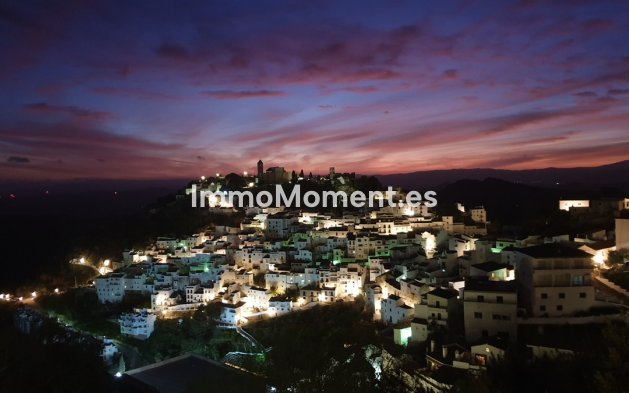 Resale - Apartment - Casares - Casares Centro