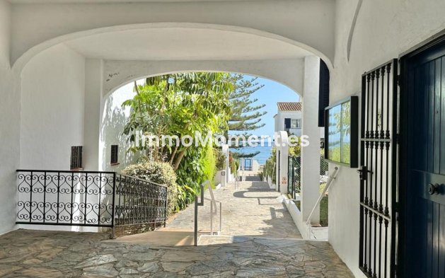 Resale - Apartment - Mijas - Calahonda