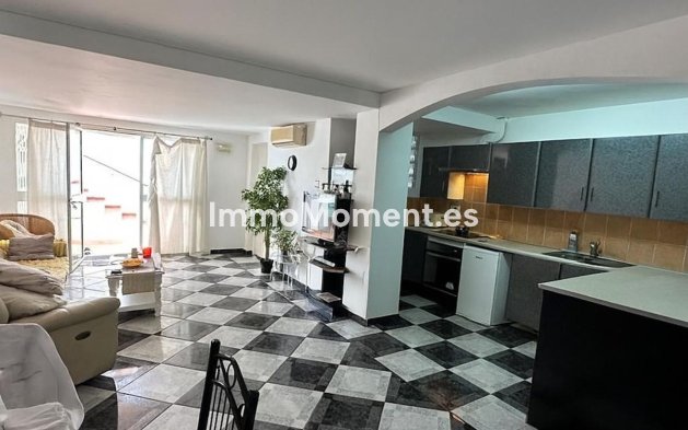 Resale - Apartment - Mijas - Calahonda