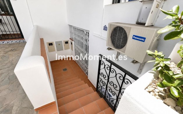 Resale - Apartment - Mijas - Calahonda