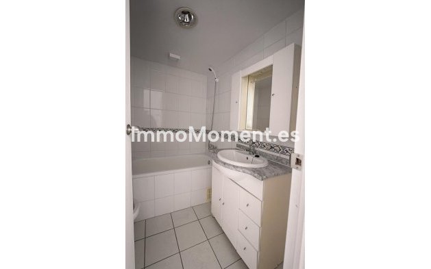 Resale - Apartment - Mijas - Calahonda
