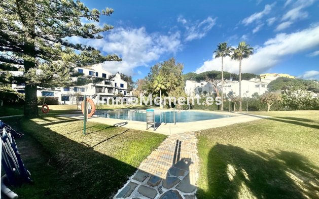 Resale - Apartment - Mijas - Calahonda