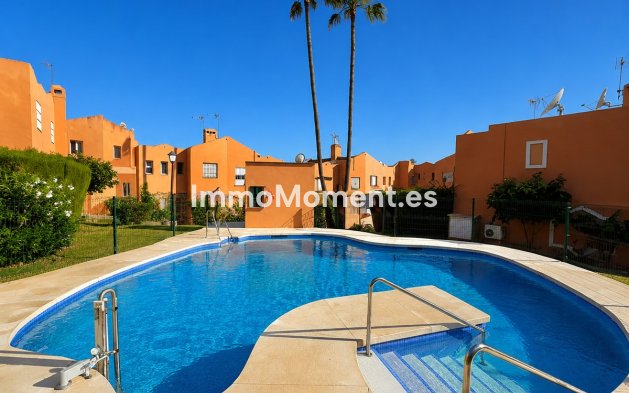 Wiederverkauf - Reihenhaus - Estepona  - Diana Park