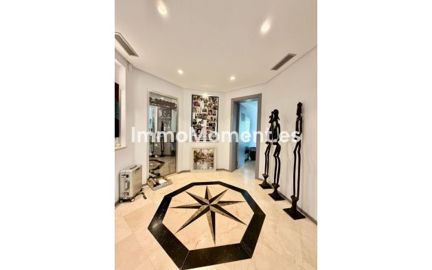 Reventa - Apartamento - Marbella - Nueva Andalucía