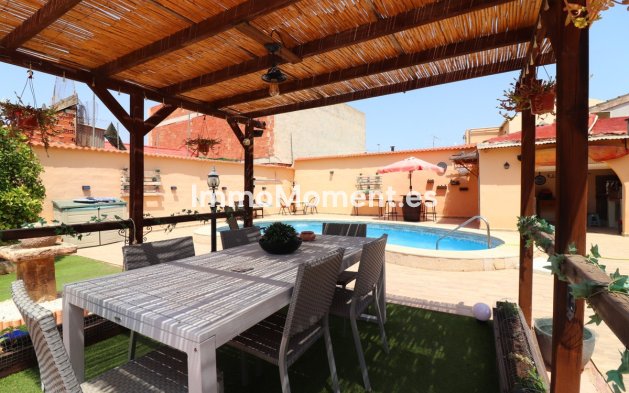 Reventa - Villa independiente - Benijofar