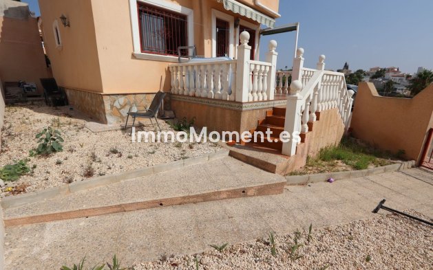 Reventa - Villa independiente - Orihuela - Villamartín