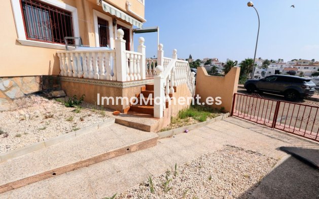 Reventa - Villa independiente - Orihuela - Villamartín
