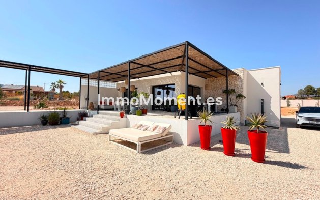 Reventa - Villa independiente - Pinoso - Pinoso Centro