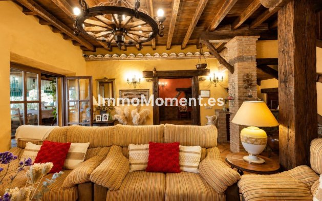 Reventa - Casa de campo - Interior  - Gibralgalia