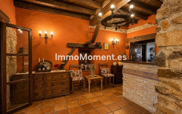 Reventa - Casa de campo - Interior  - Gibralgalia