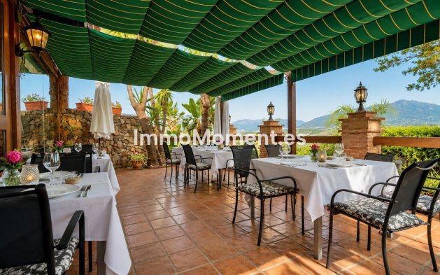 Reventa - Casa de campo - Interior  - Gibralgalia