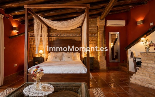 Reventa - Casa de campo - Interior  - Gibralgalia
