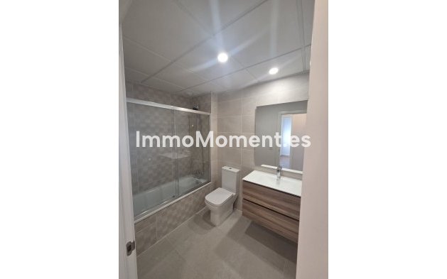 Wiederverkauf - Wohnung - Estepona  - Estepona Centro