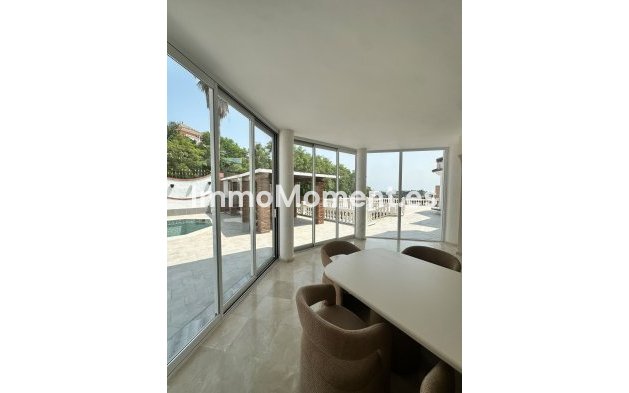 Revente - Villa individuelle - Estepona  - Estepona Centro