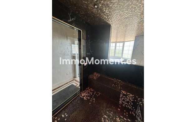 Revente - Villa individuelle - Estepona  - Estepona Centro