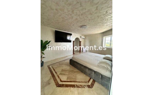 Revente - Villa individuelle - Estepona  - Estepona Centro