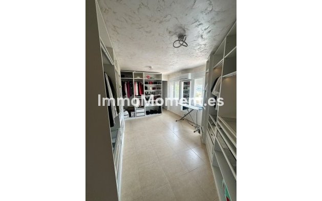 Revente - Villa individuelle - Estepona  - Estepona Centro