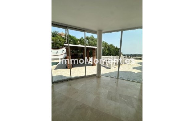 Revente - Villa individuelle - Estepona  - Estepona Centro