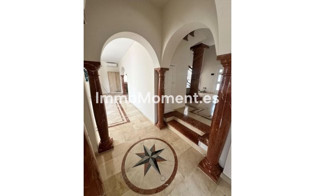 Revente - Villa individuelle - Estepona  - Estepona Centro