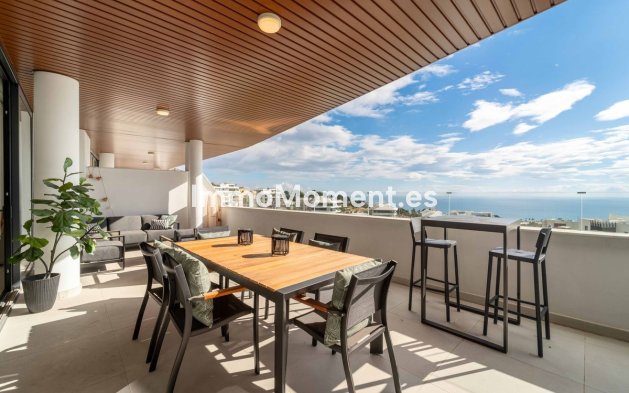 Resale - Apartment - Fuengirola - Fuengirola Centro