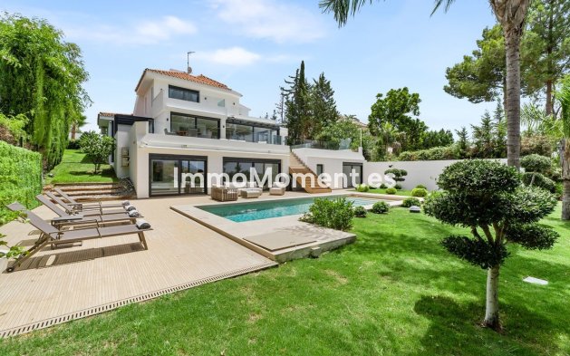 Resale - Detached villa - Marbella - Nueva Andalucía