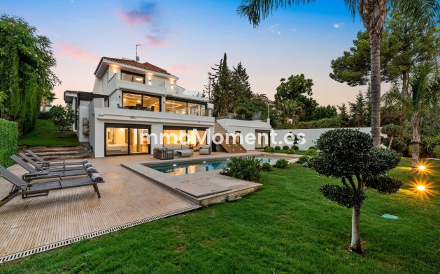 Resale - Detached villa - Marbella - Nueva Andalucía