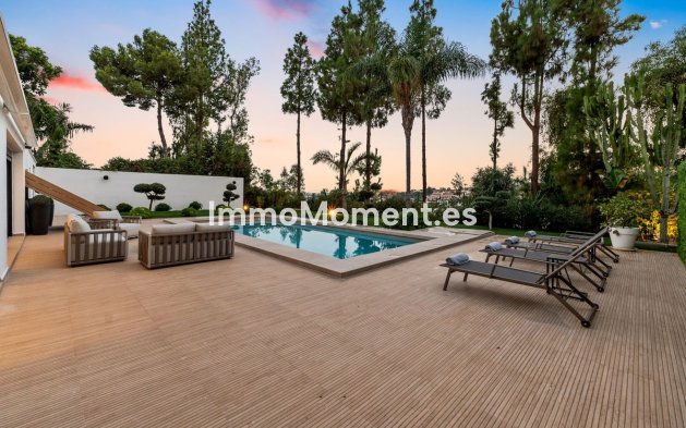 Resale - Detached villa - Marbella - Nueva Andalucía