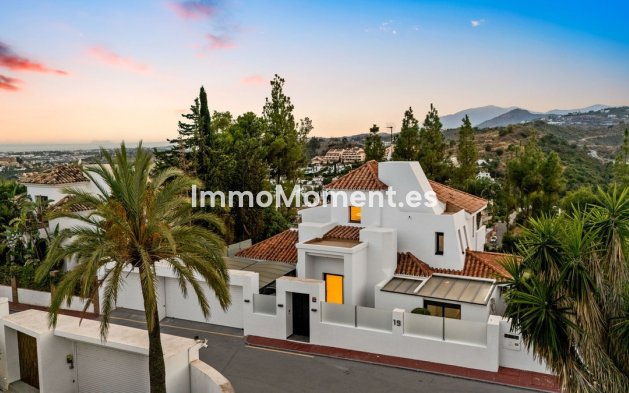 Resale - Detached villa - Marbella - Nueva Andalucía