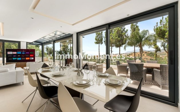 Resale - Detached villa - Marbella - Nueva Andalucía